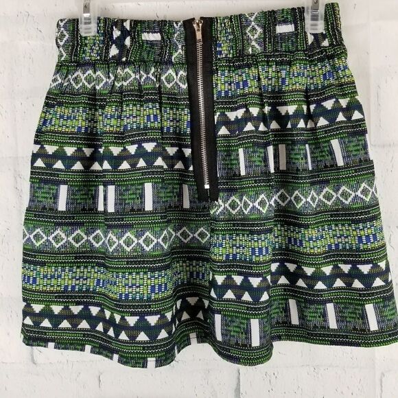 FREEWAY Tribal Print Skirt. Size M - Picture 3 of 6